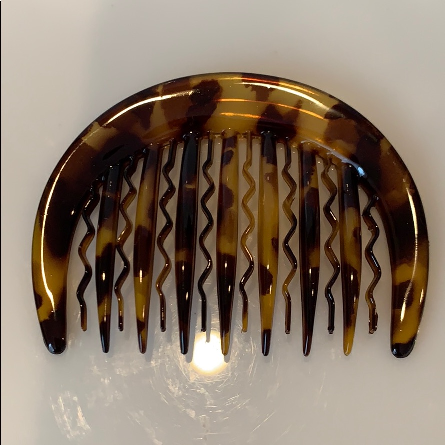 Comb